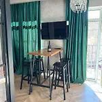 Ventimilia S Terrasoi Na Krushe Διαμέρισμα *