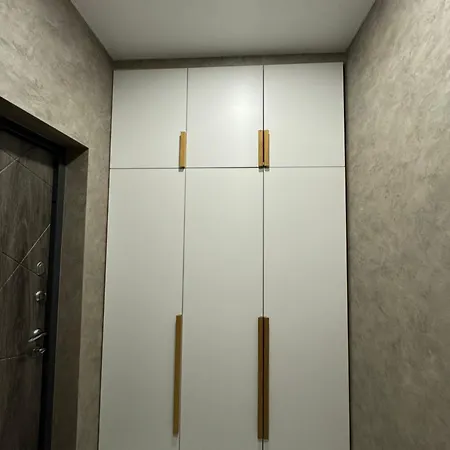 Ventimilia S Terrasoi Na Krushe * Οδησσός