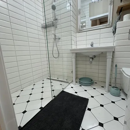 Ventimilia S Terrasoi Na Krushe * Οδησσός