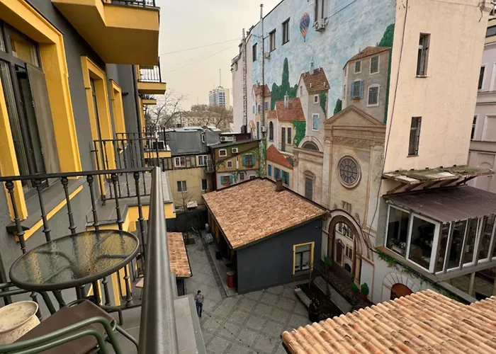 Ventimilia S Terrasoi Na Krushe *