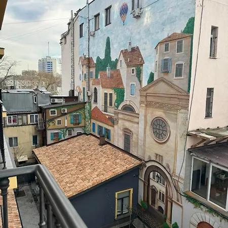 Apartment Ventimilia S Terrasoi Na Krushe Odesa