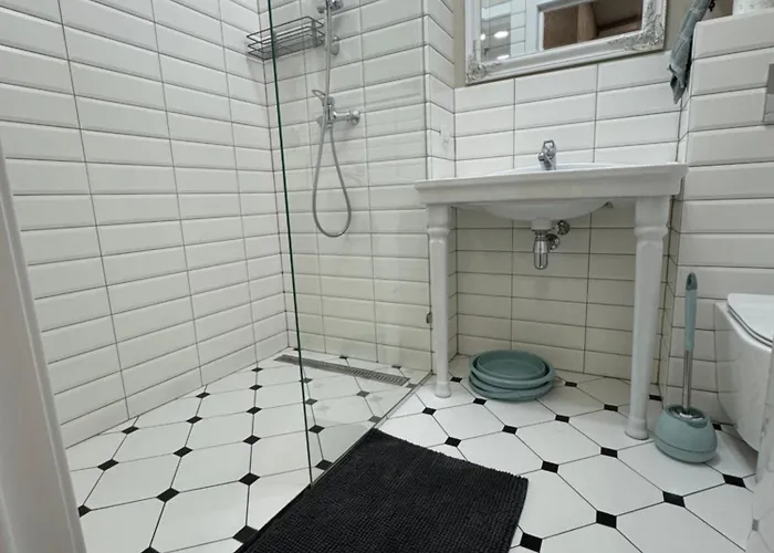 Ventimilia S Terrasoi Na Krushe * Odesa