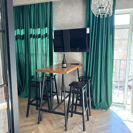 Ventimilia S Terrasoi Na Krushe Апартаменты *